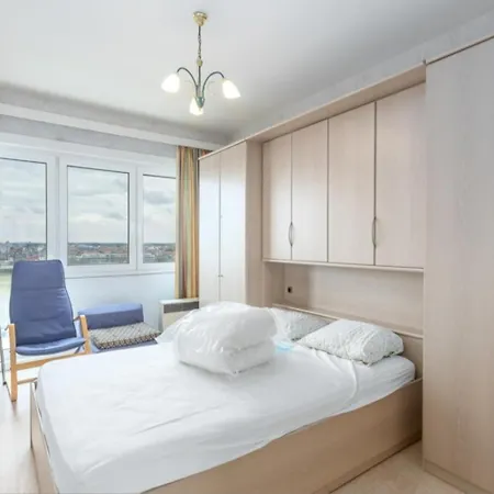 Cozy 2-bedroom With Stunning Sea View T77 아파트 *