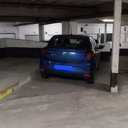 شقة Cozy 2-bedroom With Stunning Sea View T77